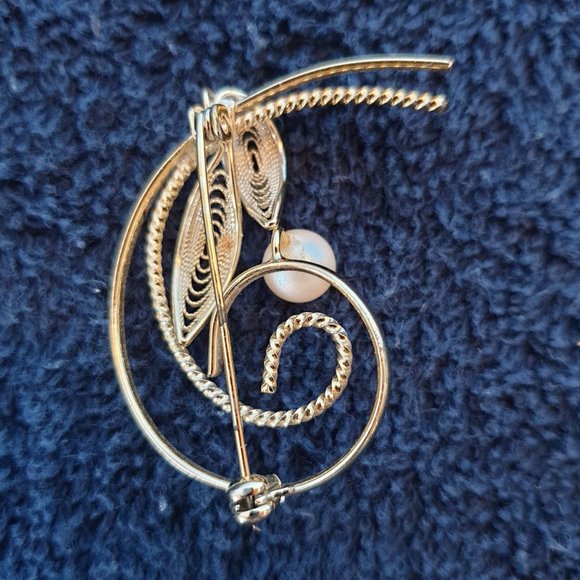 Elegant Vintage Art Nouveau Culture Pearl Gold Tone Swirl Brooch - Picture 8 of 10